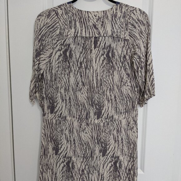 Deep V Silky Dress - Picture 2 of 3